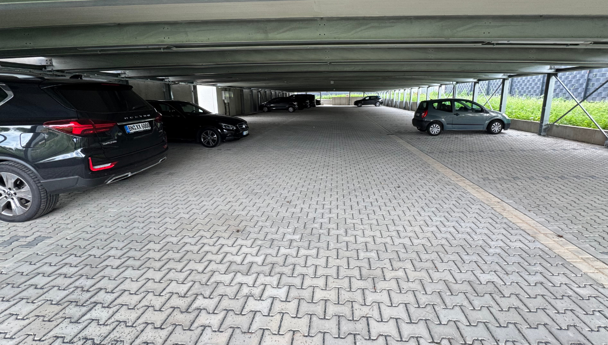 Parkplatzbild von Mein-Valet- Frankfurt Parkhaus West